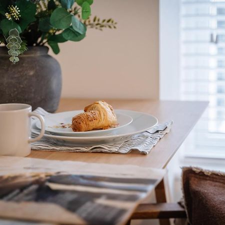 Royal House Stylish Apartments - 체스터 외부 사진