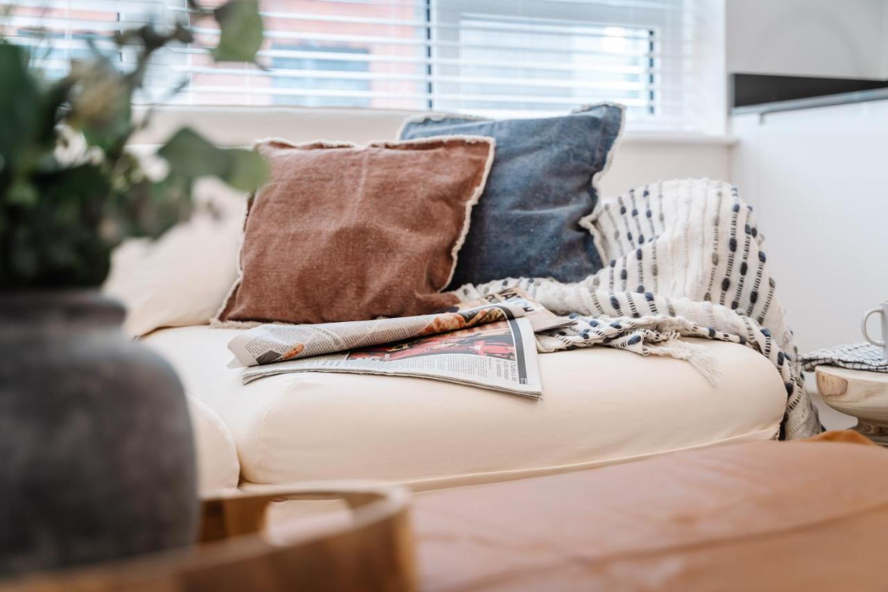 Royal House Stylish Apartments - 체스터 외부 사진
