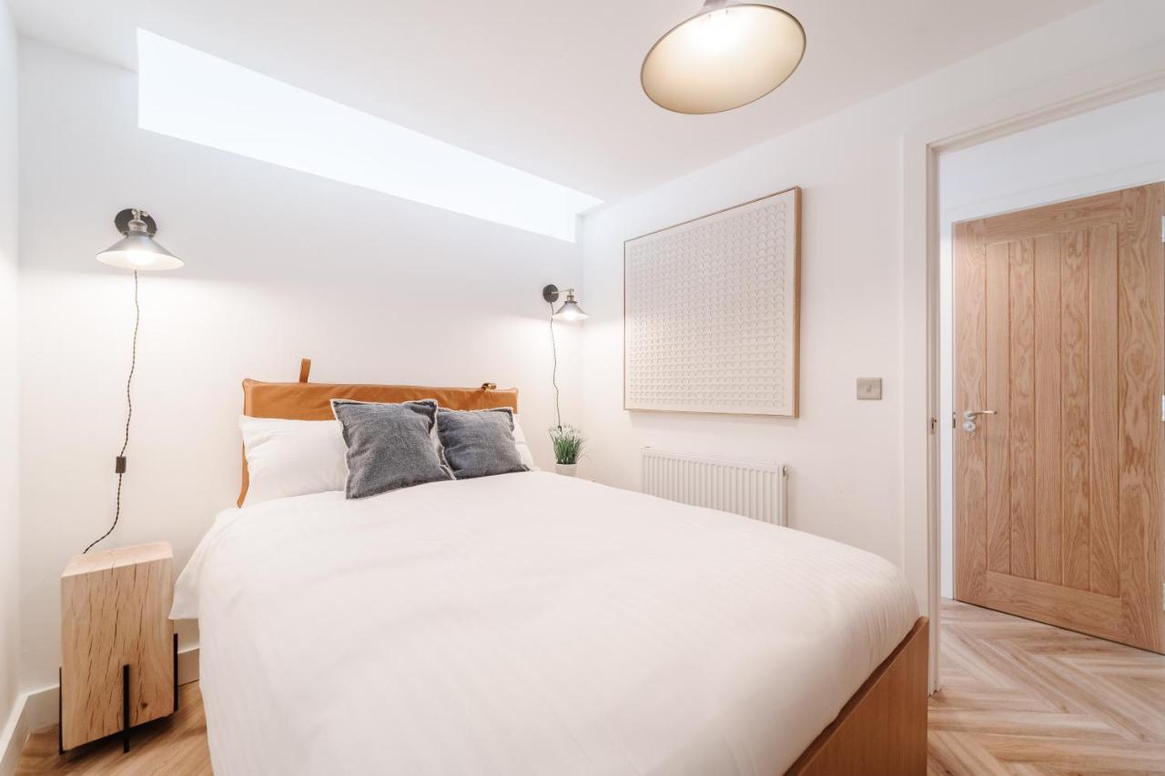 Royal House Stylish Apartments - 체스터 외부 사진