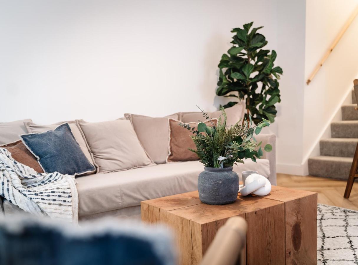 Royal House Stylish Apartments - 체스터 외부 사진