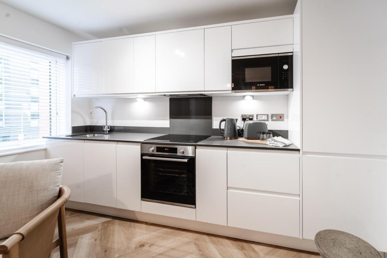Royal House Stylish Apartments - 체스터 외부 사진