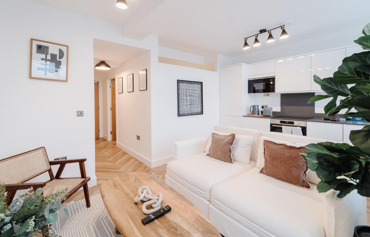 Royal House Stylish Apartments - 체스터 외부 사진