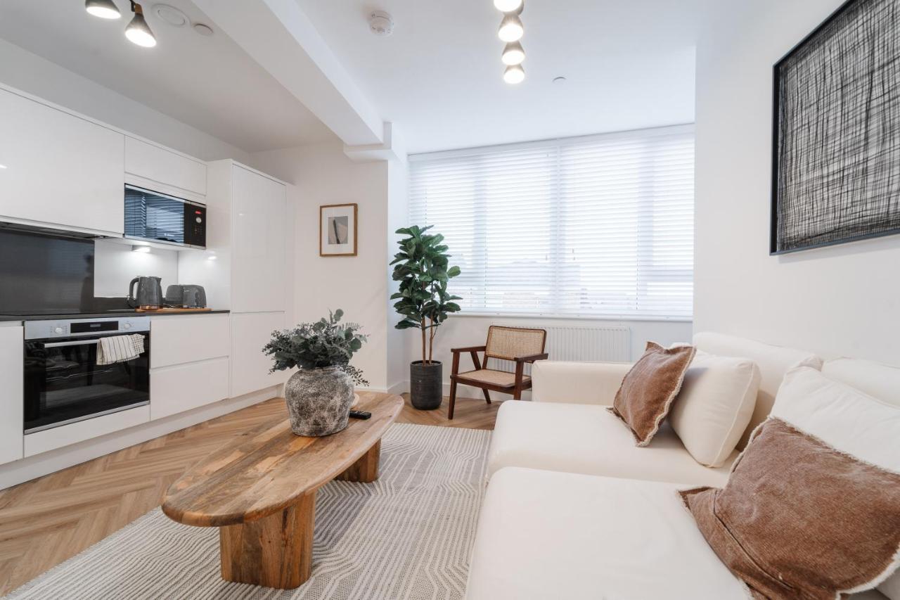 Royal House Stylish Apartments - 체스터 외부 사진