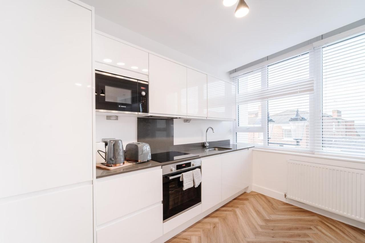 Royal House Stylish Apartments - 체스터 외부 사진